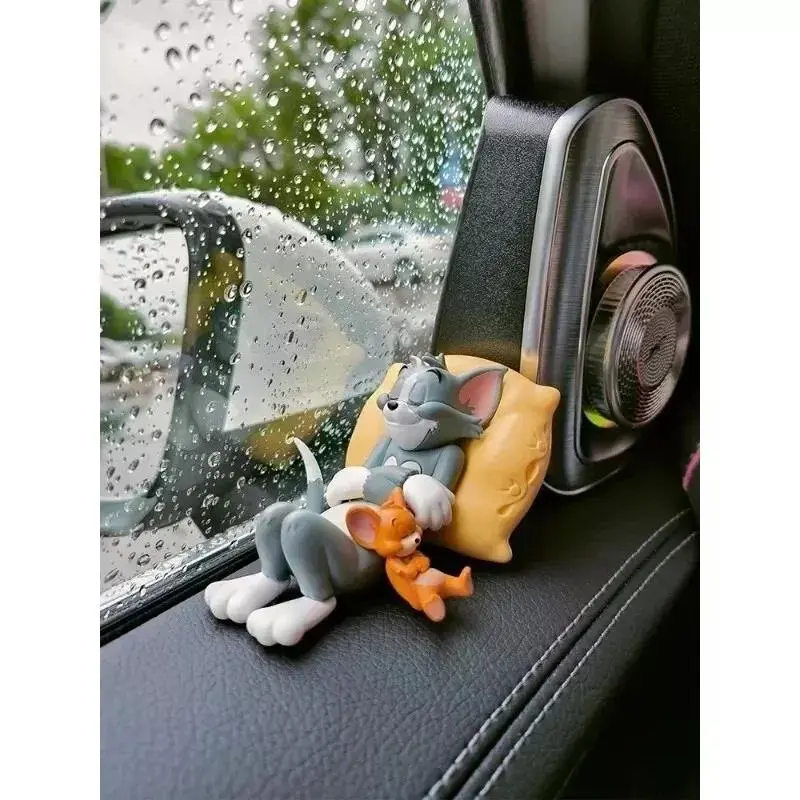 Cartoon Decoration Tom & Jerry Mouse Cat Ornament Figures Car Desk Decorations