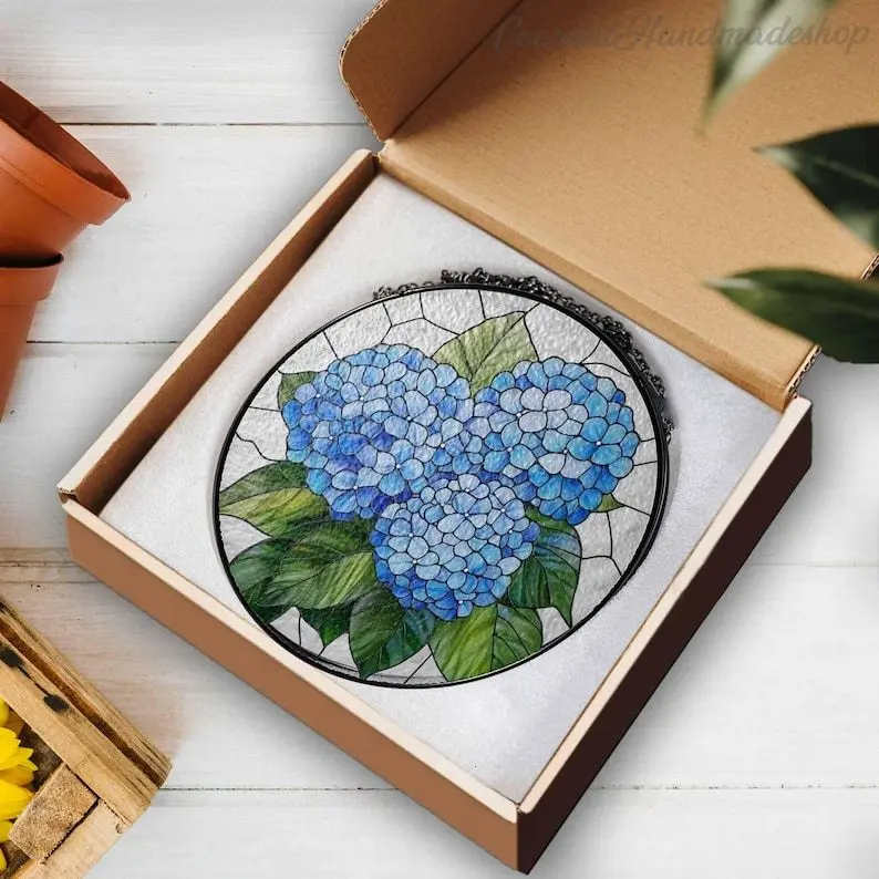 Hydrangea Flower Glass Suncatcher, Floral Hanging Window, Hydrangea Glass Ornament, Birth Month Flower Gift, Gift for Her, Mothers Gift 2