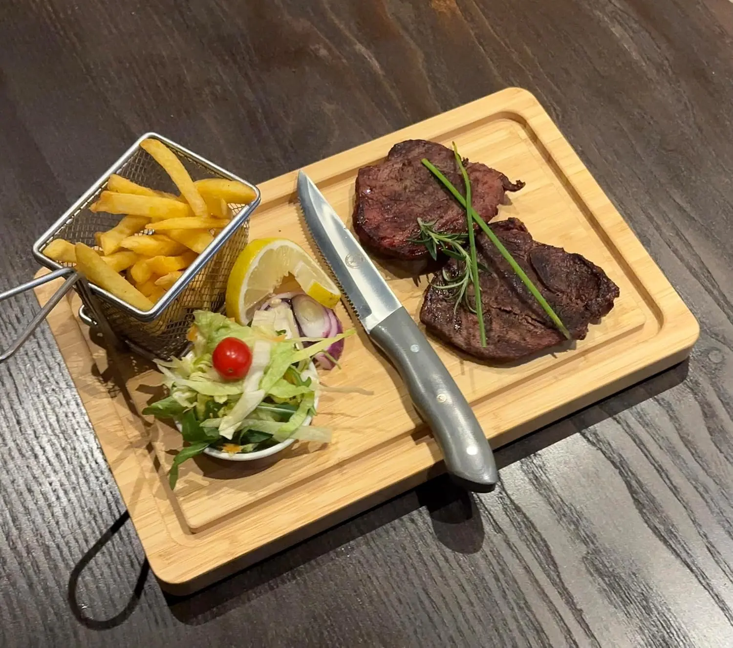 CUTTHRU Bamboo Wood Steak Board- Natural Bamboo Wood, Multipurpose Use as a Steak Board, Serving a Barbecue Platter a Natural Bamboo Cutting Board. Chopping Wooden