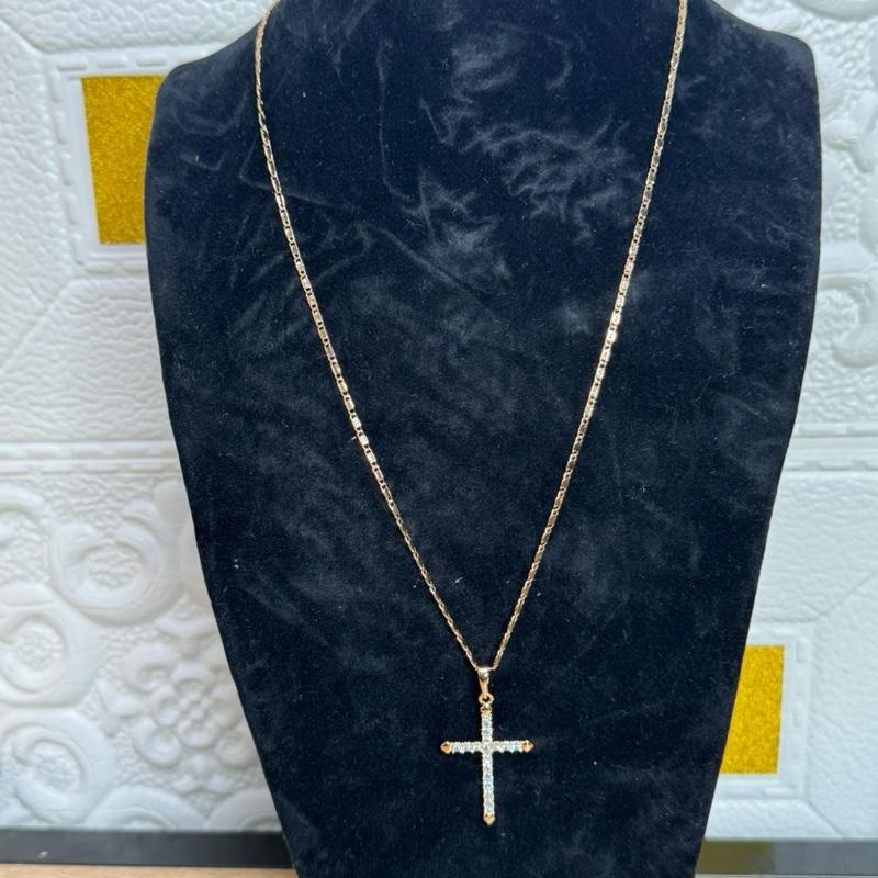 Women's Crossed Necklaces - Fashion Accessory 1