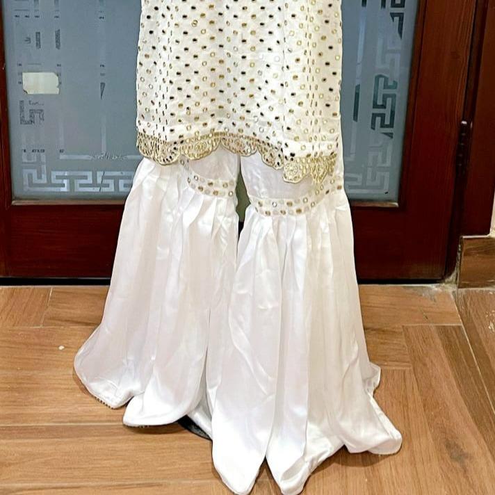 MI CLOSET  PERSENT ON EID COLLECTION with chiffon shirt and dupata emboidry tilla and sheesha work on allover sher and borders matha pati with heavy work with on neck fancy stud pati beauti full article grip inner silk palazo sharara style tailor stitch 5