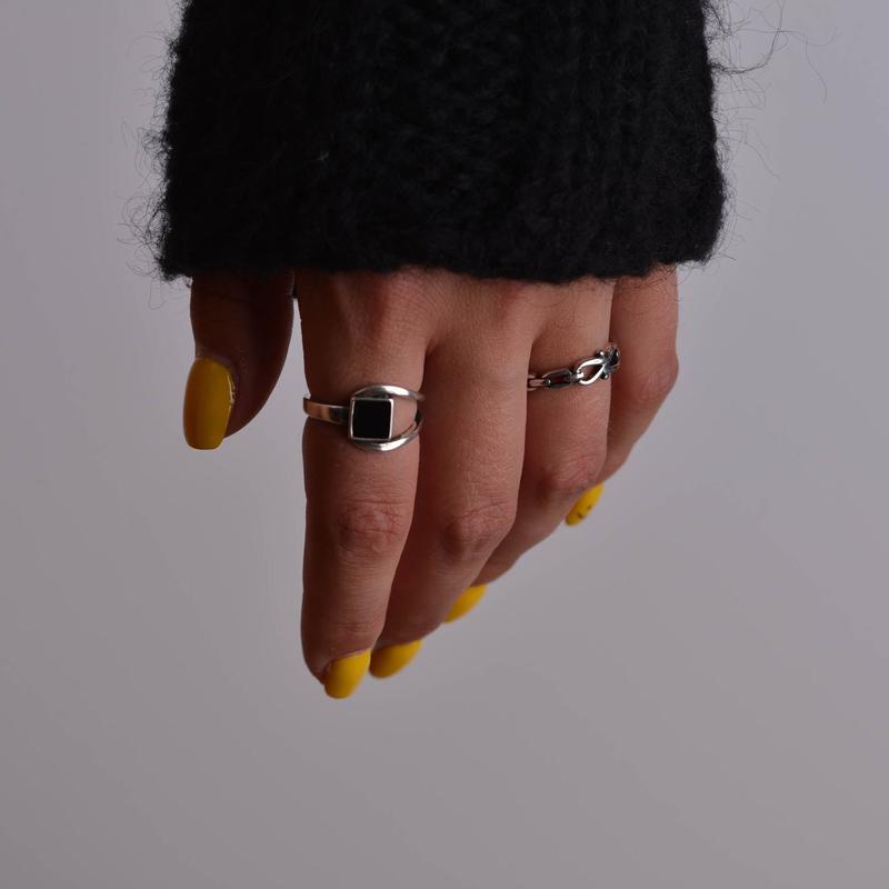 Black Onyx Silver Ring 4