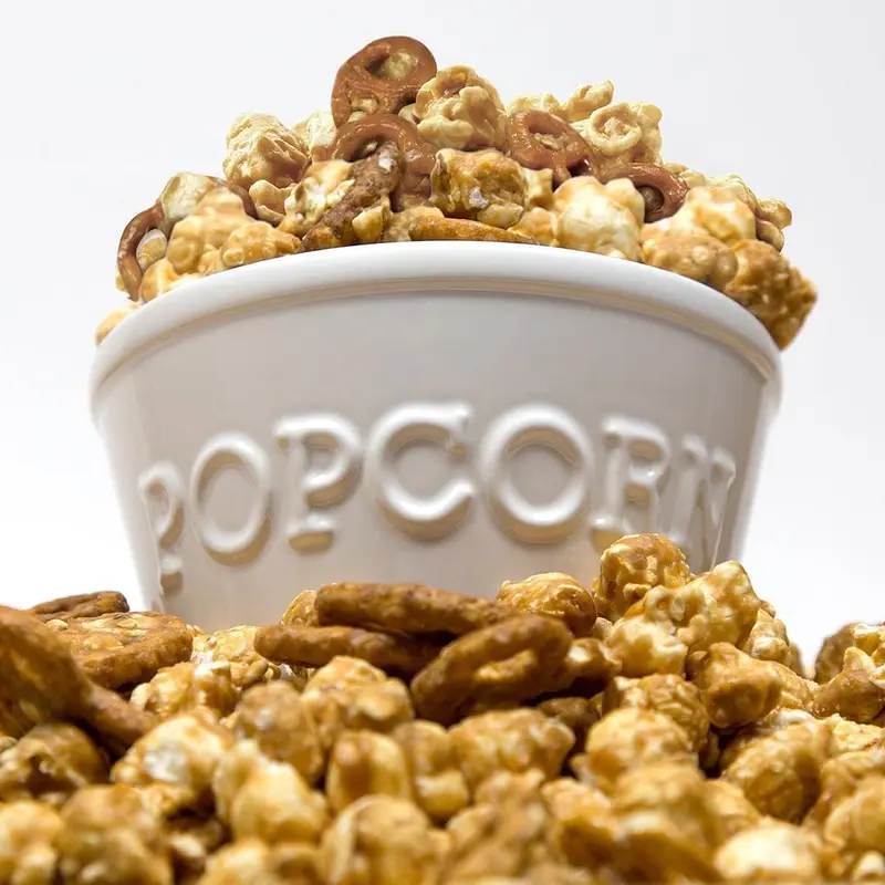 Werther's Original Caramel Popcorn, Gourmet Popcorn with a Caramel Twist, 140 g 4