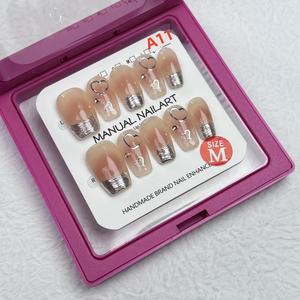 Short ladder dyeing French handcrafted detachable nail press nail high-end style nail patches press  nails