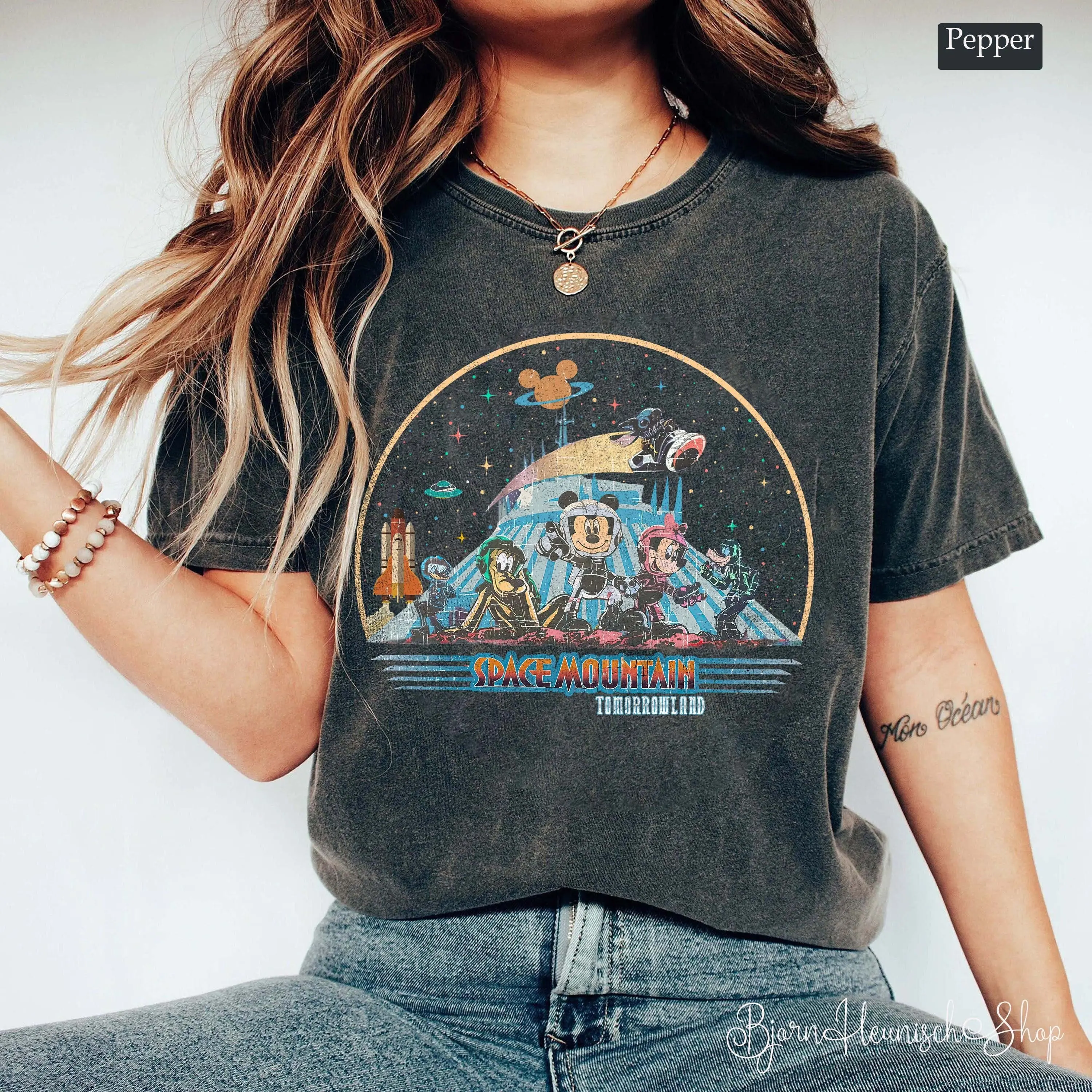 Retro 90s Space Mountain T-shirt Magic Kingdom Tee Mickey Friends Shirt Mickey Astronaut Tee GQ15035155