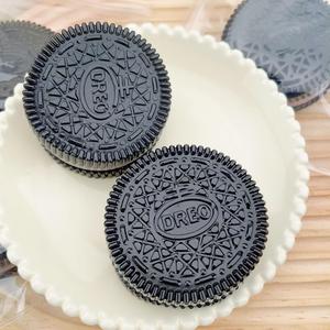 Biscuits Shaped Squishy Toy, 2 Counts Stress Relief Toy, Anxiety Relief Cookie De-stress Toys for Adults and Kids, Perfect Birthday Gifts