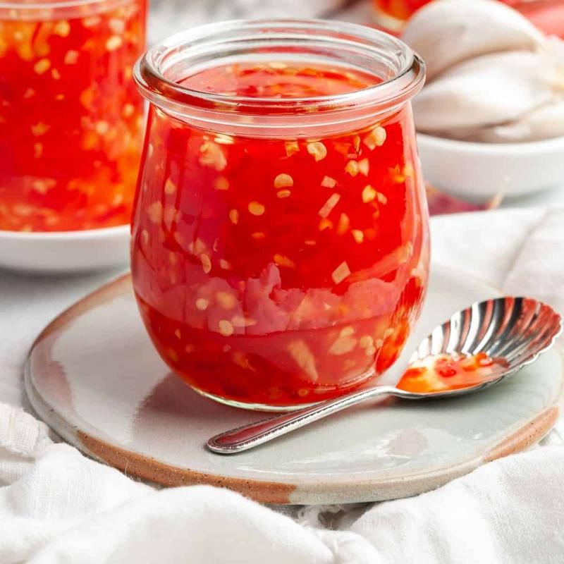 Harrison's Chilli Sauce 1L - Spicy and Flavorful - Generous Quantity- Spicy Flavor Profile - 3