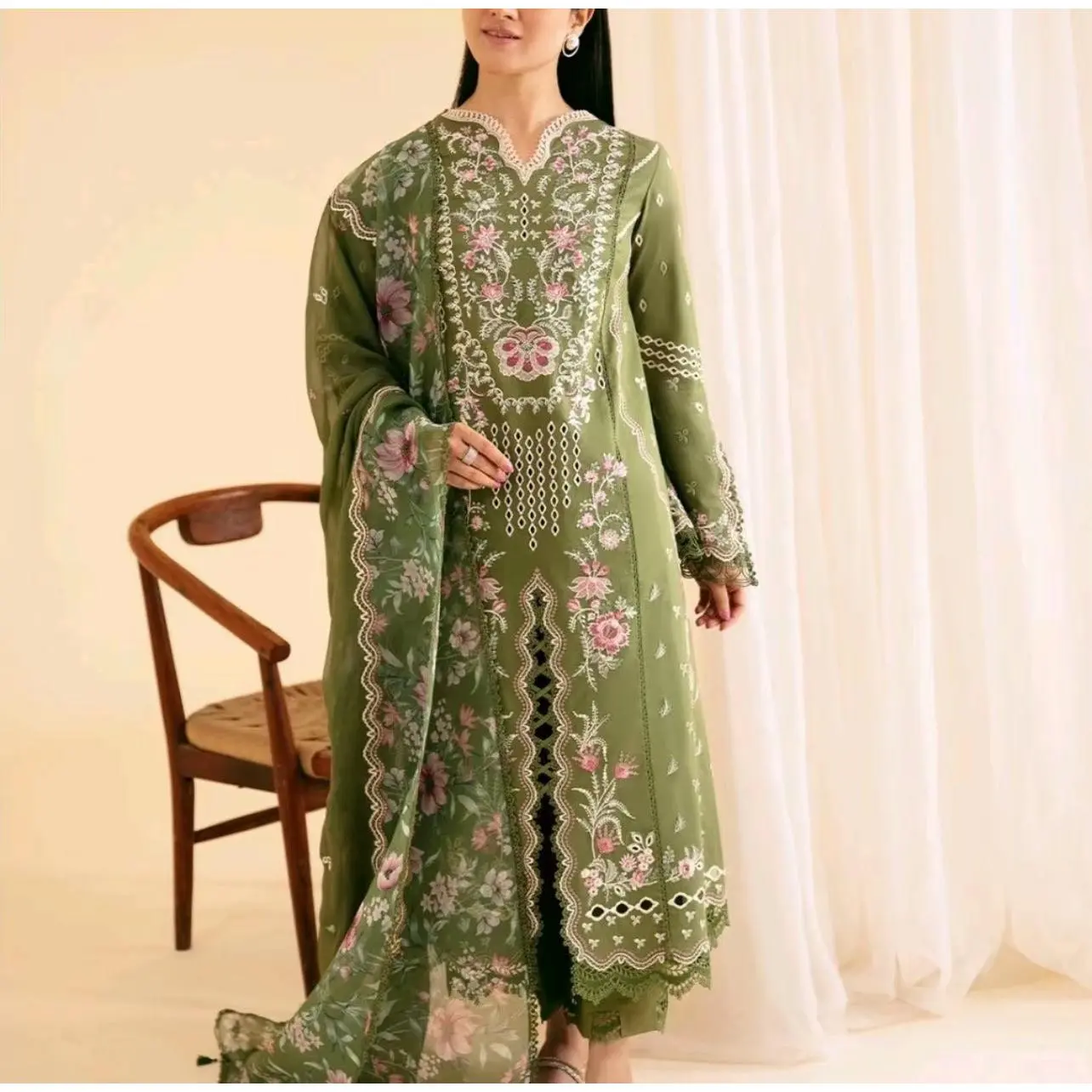 QALAMKAR Qlinekari PRINTED LAWN'24 - Semal - EMBROIDERED (QAL-0015)