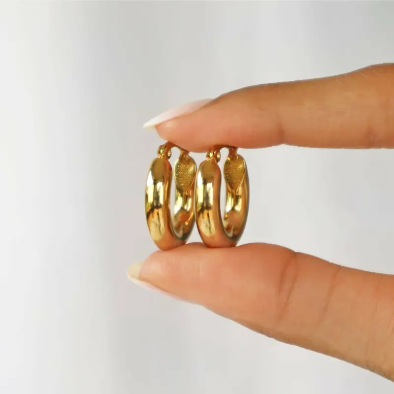 Chunky Gold Hoop Earrings 2