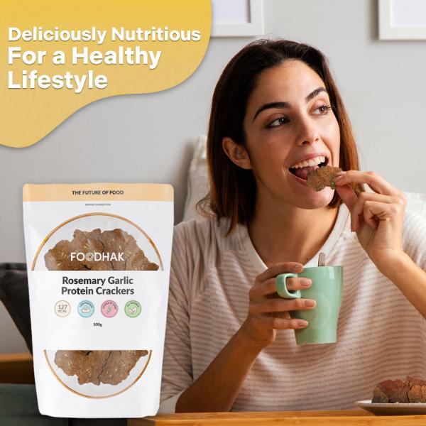 FOODHAKS Rosemary and Garlic Protein Crackers (100 g) - Plant Based Low Carb Crackers, High-Protein, Oven-Baked Rich Fibre, Gluten-Free Healthy Snacks with Chia, Pumpkin and Sunflower Seeds 3