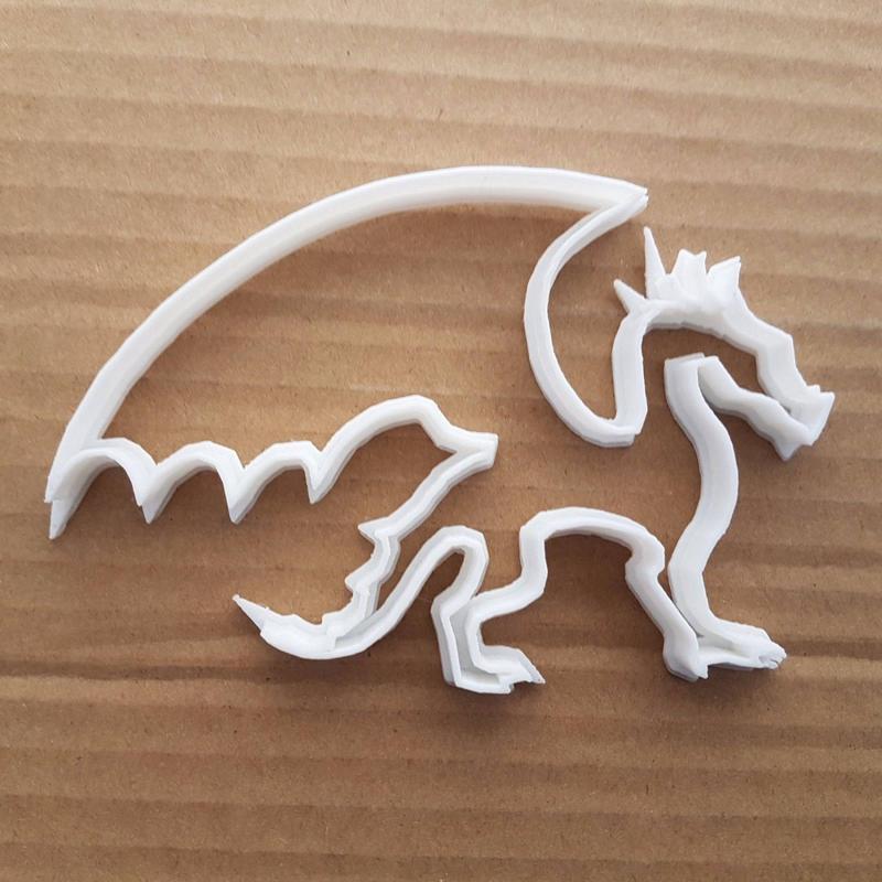 Dragon Wings Lizard Smaug Shape Cookie Cutter Dough Biscuit Pastry Fondant Sharp Stencil Mythical Creature Fire Wales Welsh 3