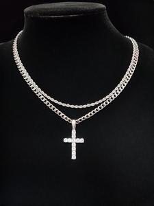 Hip Hop Twist Chain Cuban Link Chain Necklace & Rhinestone Cross Pendant Necklace for Daily Decoration, Stainless Steel Jewelry for Men & Women, Classic Jewelry for Gift