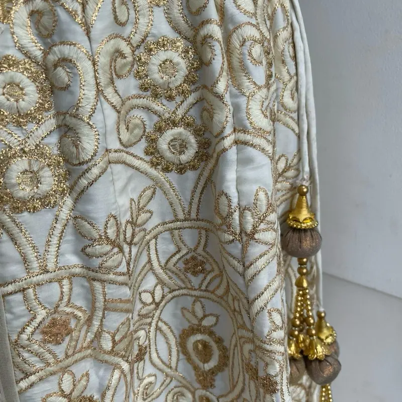 Pre order Sonam Kapoor white Gold lengha choli. Indian designer chaniya choli. Beautiful Wear readymade lengha, Gift for Her 7