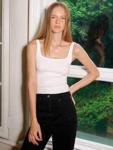 Moses Queen/ Queen of the Devils White and black square neck vest women's tight fitting low cut slim fit short top # 62876