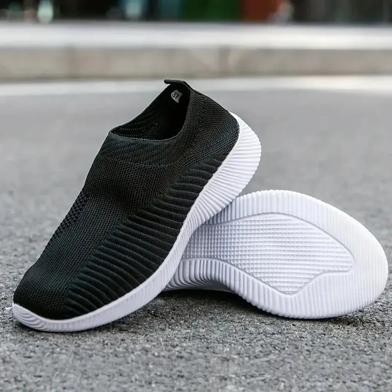 Women’s Breathable Solid Color Sneakers – Lightweight Mesh Running Sports Shoes 3