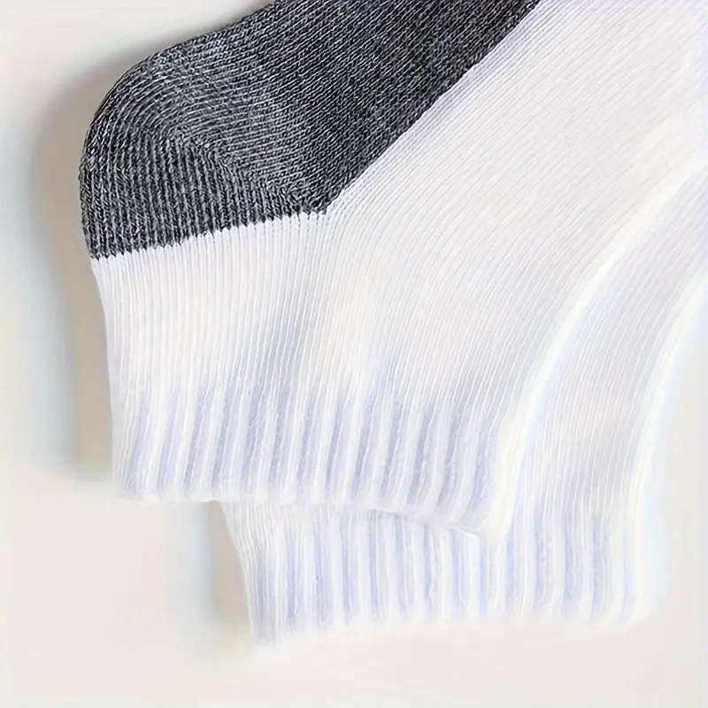 [Breathable Ankle Socks] 5 Pairs Kids' Ankle Socks | Solid & Color Block Designs, Breathable Polyester Blend - Perfect for All Seasons 5