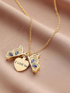 Butterfly & Heart Design Pendant Necklace, Rhinestone Decor Necklace for Women & Men, Fashion Jewelry for Party, Daily Decor, Trendy All-match & Exquisite Jewelry for Birthday Gift