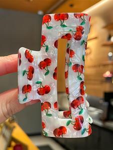 Cherry Pattern Hair Claw, Cute Fruit Themed Hair Accessories for Women & Girls, Vintage Elegant Hair Claw for Daily Use