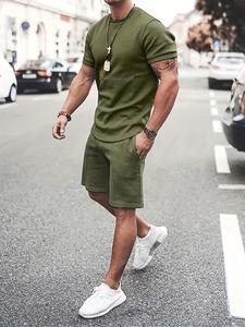 Two-piece Set Men's Solid Shortsleeve Tee & Elastic Waist Shorts, Regular Fit Round Neck T-shirt & Pocket Shorts, Going Out Outfit, Men's Clothes for Summer Outdoor Wear, Menswear