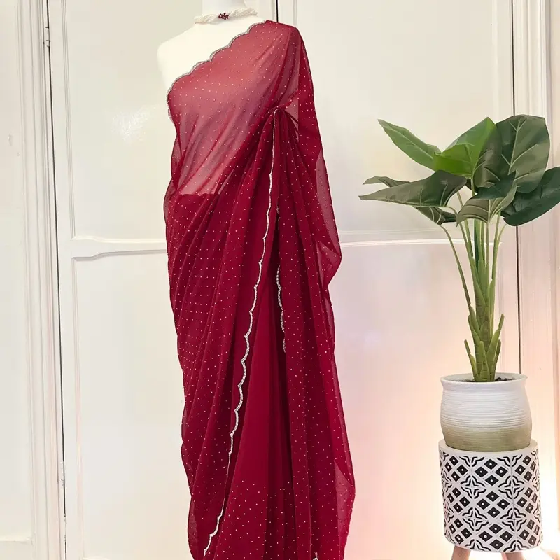 Asian Women's Traditional Saree Clothing