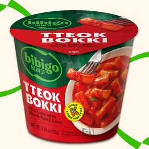 bibigo HOT & Spicy Tteokbokki Rice Cake Cup 125g - Authentic Korean Street Food Instant Snacks Topokki Tteokbokki toppoki