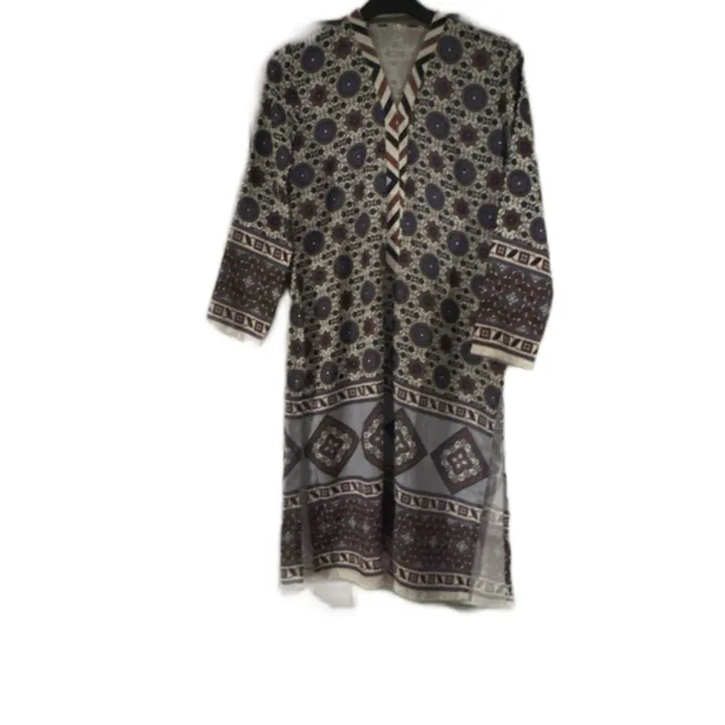 Asian style women’s casual wear kurta.jarjat fabric with beautiful print ,stitching is so beautiful fabric very comfy and long sleeves . Summer Womenswear 1
