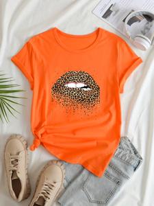 Women's Leopard Lips Print Round Neck Tee, Cute Fits Summer Clothes for Women, Casual Fashion Streetwear Short Sleeve T-shirt for Spring Summer, Ladies Clothes for Daily Wear, Womenswear, Cute Fits