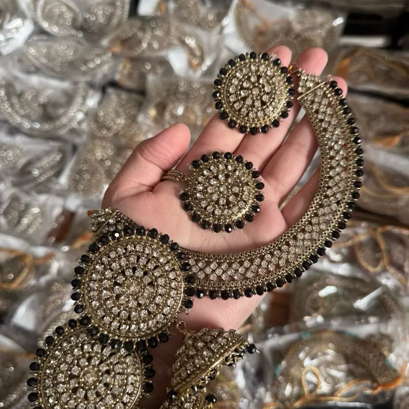 Naira - Full 4 pieces set | 12 colours available |  Necklace with rings tika earrings choker 3