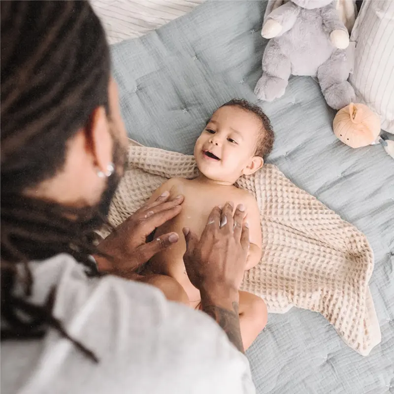 Mustela Soothing Chest Rub 40ml | Comforting Moisturising Balm for Babies & Toddlers | Enriched with Organic Shea Butter & Natural Extracts of Pine & Rosemary | Helps Relax & Soothe at Bedtime | Hypoallergenic, Dermatologist-Tested Aromatic Care 3