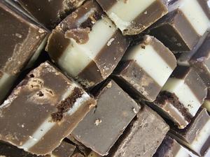 Oreo Cookie Fudge (3 Pieces)