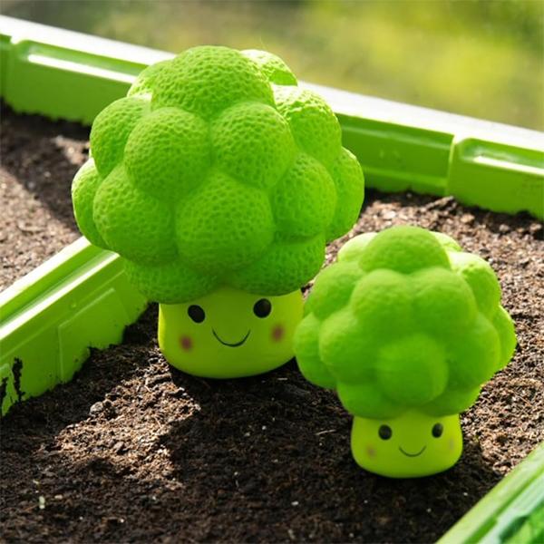 Product Introduction of Latex Broccoli Soft Chew Dog Toy, Large 3 Designs available Dog Playing toys toys  for  dogs 6