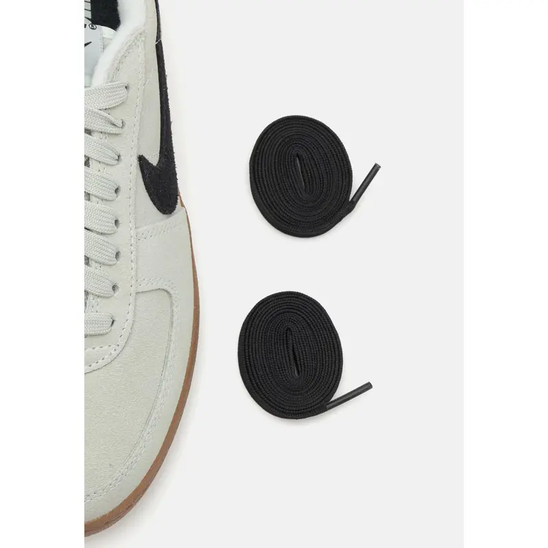 NIKE FIELD GENERAL - Trainers 1