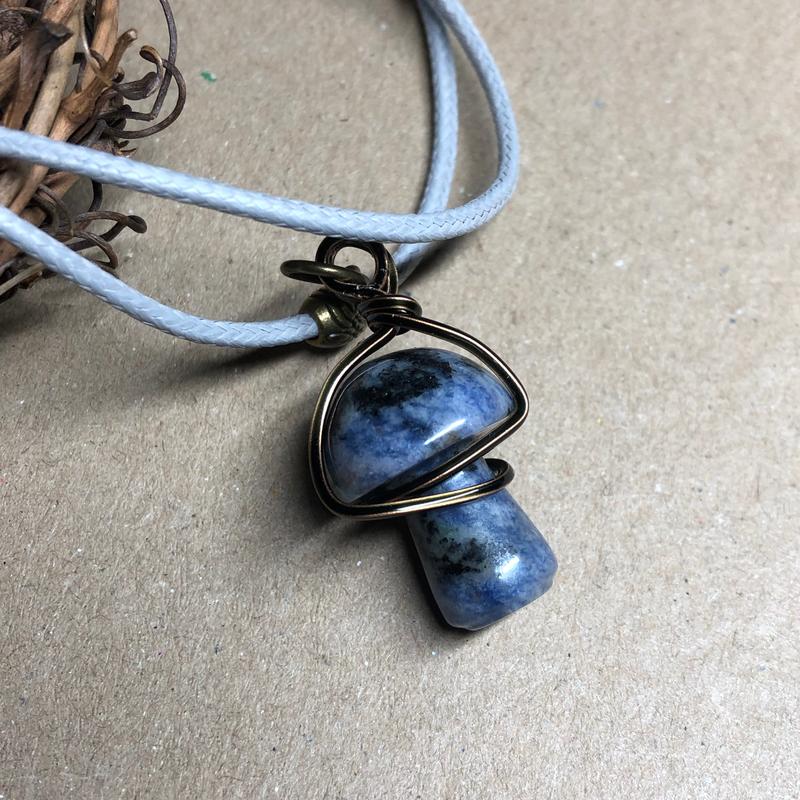 Crendon - Wire wrap Sodalite mushroom necklace 3