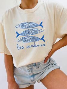 Women's Sardine & Letter Print Round Neck Tee, Casual Short Sleeve Crew Neck T-shirt for Summer, Fashion Women's Top for Daily Wear