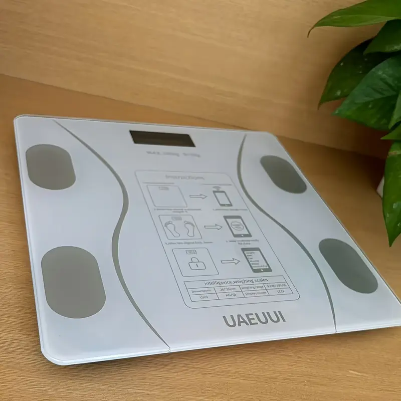 Intelligent electronic scale, weighing scale, body fat scale, fat scale, bathroom scale, household small body scale. 7