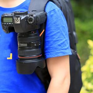 PULUZ Portable Camera Clip, Aluminum Alloy Clip, Quick Release Clip with Plate & Anti-skid Pad, Professional Camera Accessories, Travel Gadgets