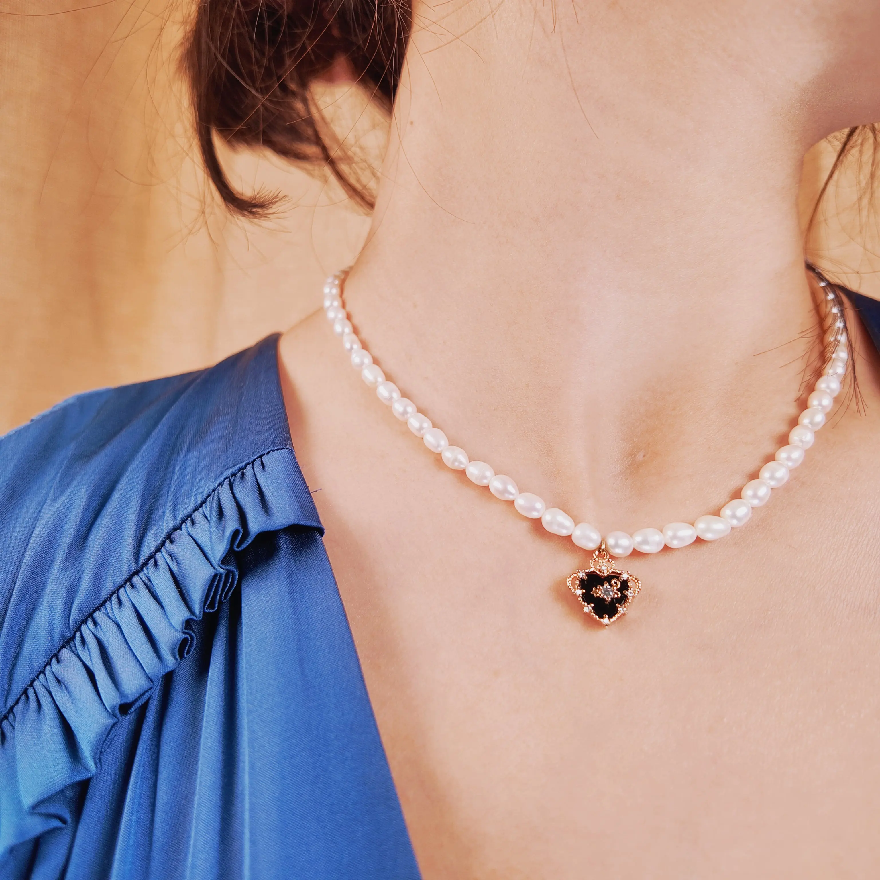 90s Rose High Quality Customize Classy Black Heart Pendant Necklace, Summer Trendy Elegant Freshwater Pearl Charm Choker, Chic Adjustable Necklace for Women, Womenwear Daily Accessories Jewellery, All Match Exquisite Daily Clothing Dector, Girly Mom Gift