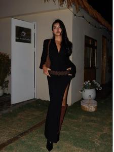 Elegant and sexy slim fit long sleeved dress