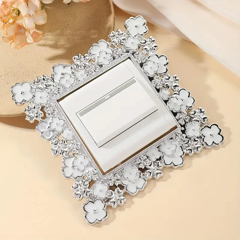 Switch Sticker Wall Sticker Protective Cover, Dustproof Household Room Wall Socket Light Switch Beautification 1pcs