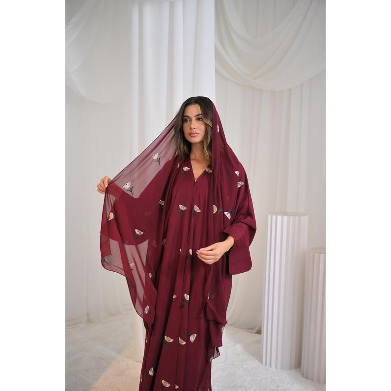 Yasmina Embroidery Buttoned Abaya 7