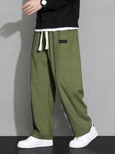 Men's Letter Patched Drawstring Waist Pocket Corduroy Pants, Loose Casual Comfy Straight Leg Elastic Waist Trousers for Fall & Winter, Men's Bottoms for Daily Wear