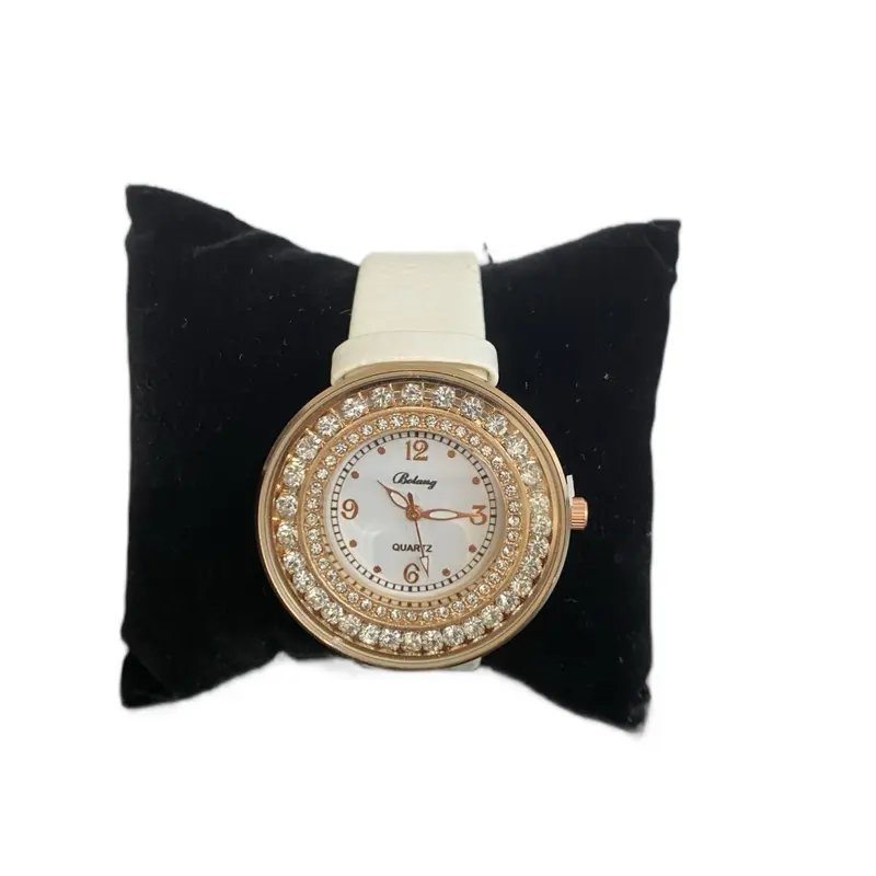 Beautiful Unisex Watch for Fashionable Individuals 2