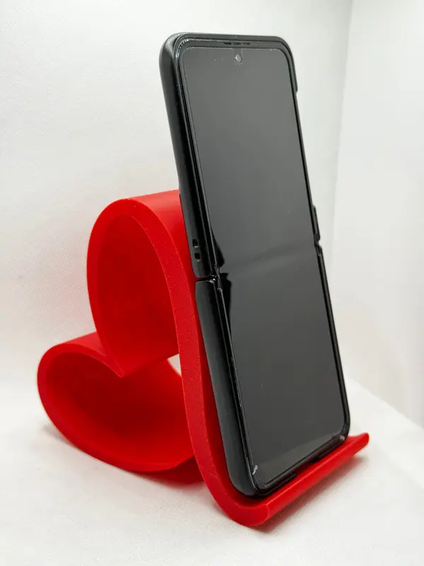 3D printed Stylish Red Love heart Phone Holder 2