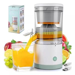 Portable USB Rechargeable Juicer, Automatic Juicer with Juice Separation Function, Household Kitchen Appliances for Orange Juice