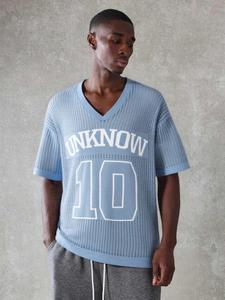 Men's Letter & Number Print V Neck Short Sleeve Tee, Regular Fit Casual Trendy Crew Neck T-shirt for Summer, Men's Top for Daily Wear, Tropical