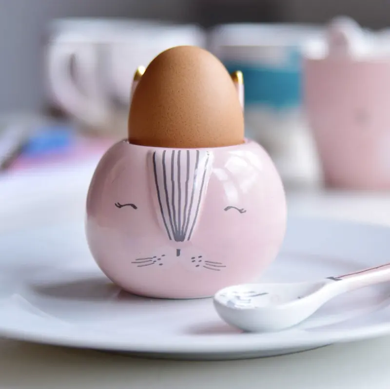 Pink Ceramic Bunny Egg Cup – Gift Boxed Easter Tableware with Gold Details 4