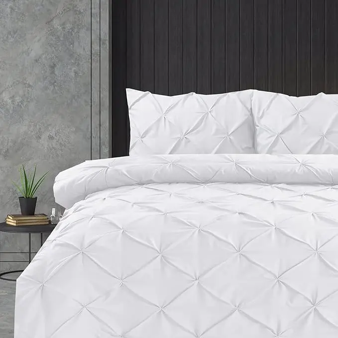 Pintuck Pinch Pleated Duvet Cover Set with Matching Pillow Cases - Soft Microfiber, 200 Thread Count, Luxury Hotel Quality Quilt Bedding Cover, UK Sizes 1