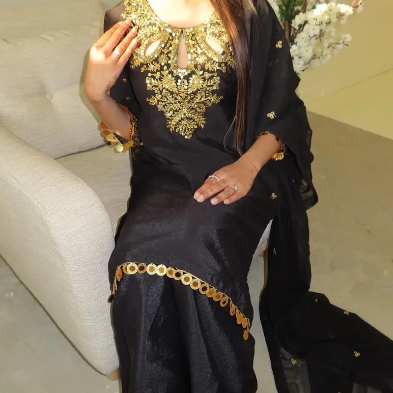 Iram 3 piece kameez 2