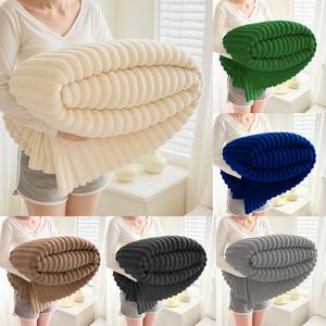 Jumbo Chunky Cord Faux Fur Throw Grey Blanket - Solid Color Flannel Blanket, Soft Comfortable Throw Blanket, Air-conditioned Room Blanket, Warm Nap Blanket for Home Office Travel - Super Soft Large Cozy Ridded Fluffy Double/ King Size Blanket.