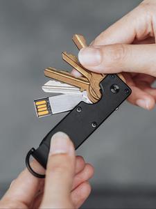 Unisex Casual Minimalist Keychain, Compact Key Holder for 2-6 Keys, Fashionable Key Organizer, Perfect for Everyday Commuting for Women & Men Valentine's Day Gift Keychain for Women, Clip, Keychain for Car Keys